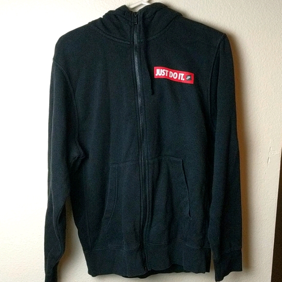 Nike Tops - Nike women's hooded sweatshirt size small